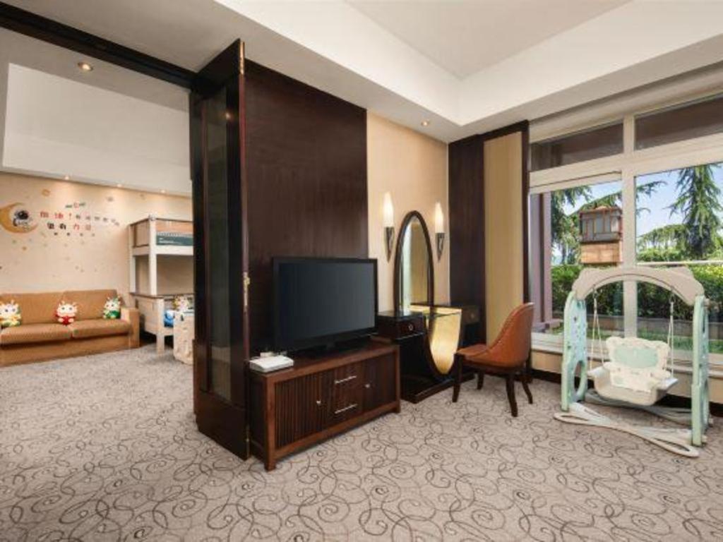 New Century Grand Hotel Xuzhou Bagian luar foto
