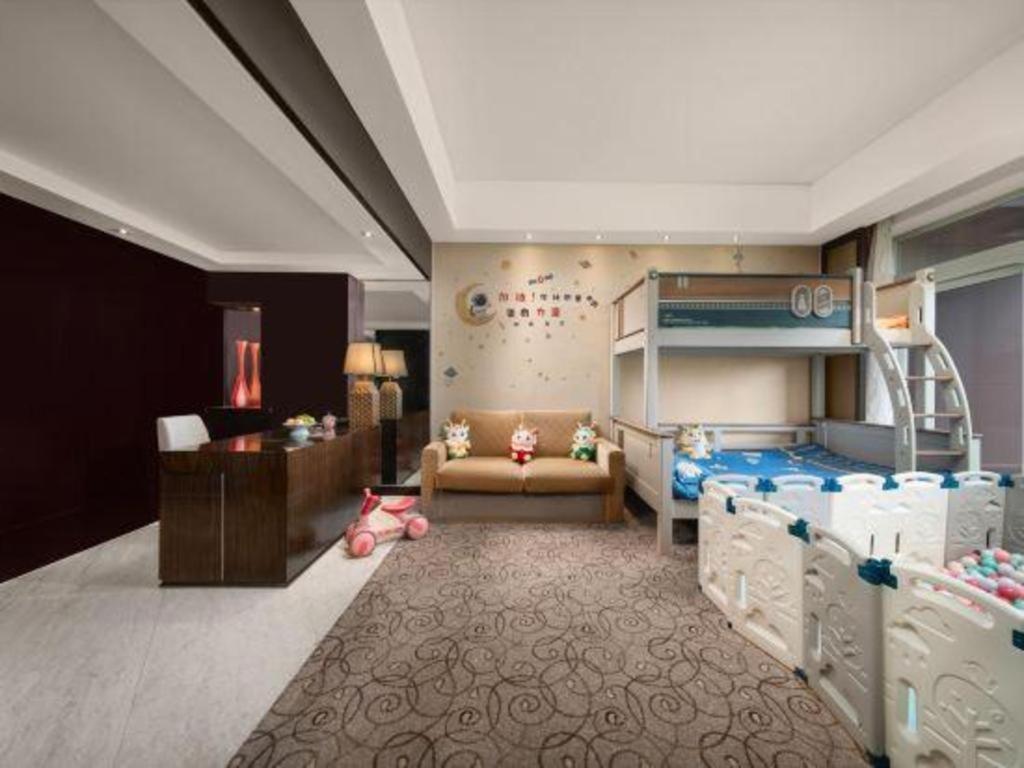 New Century Grand Hotel Xuzhou Bagian luar foto