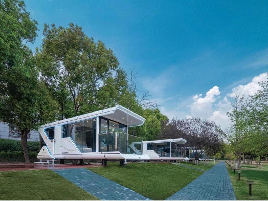 New Century Grand Hotel Xuzhou Bagian luar foto