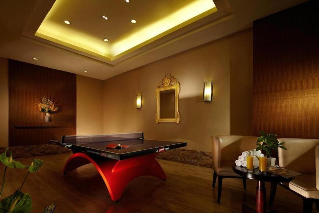 New Century Grand Hotel Xuzhou Bagian luar foto