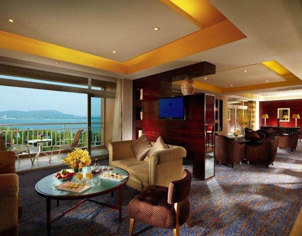 New Century Grand Hotel Xuzhou Bagian luar foto